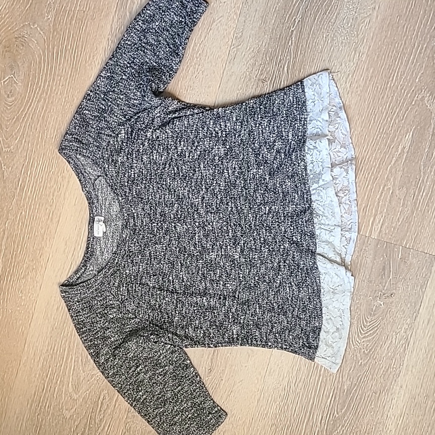 Mason Jules Womens 1/4th Sleeve Sweater Medium